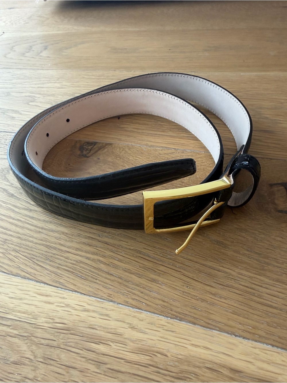 AUREUM Black Croc-Embossed Belt with Gold Buckle